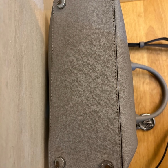 Michael Kors Gray Satchel with Sleek Design and Metallic Accents - Picture 15 of 16